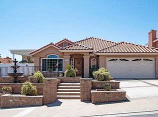 1025 Rodeo Queen Dr, Fallbrook, CA 92028