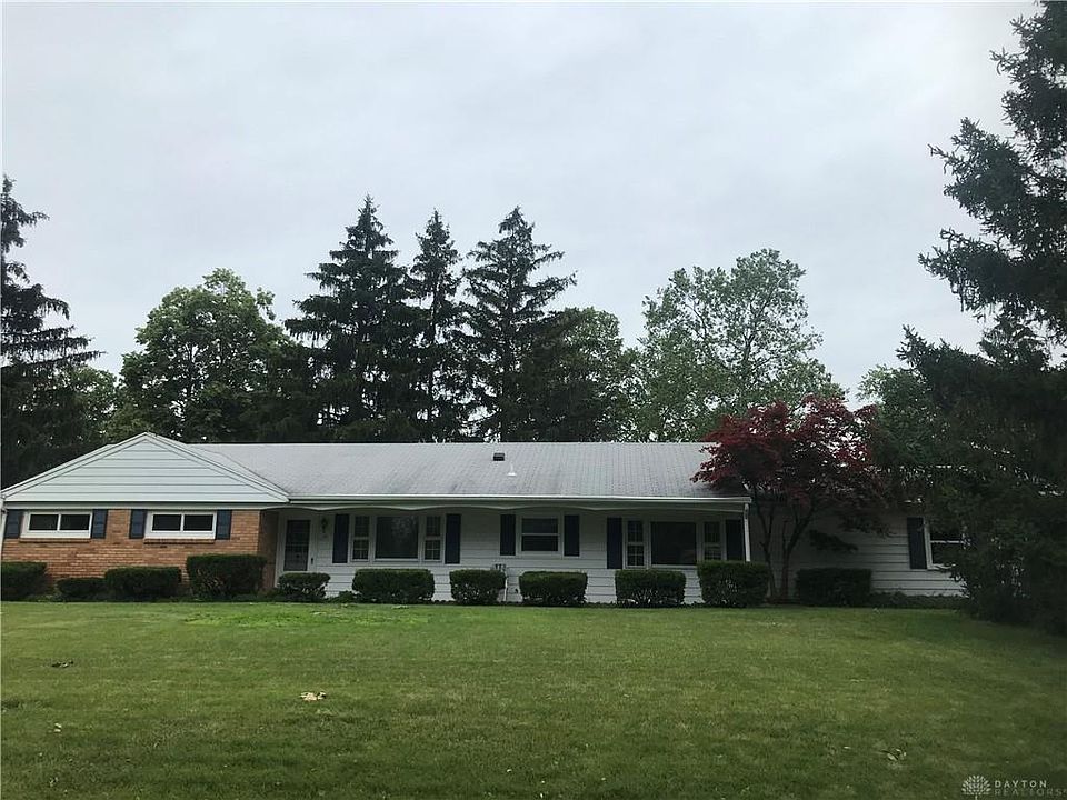1st image of 73 E Elmwood Dr