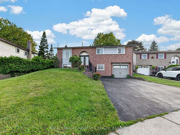 3rd image of 31 Rosalynne Ave