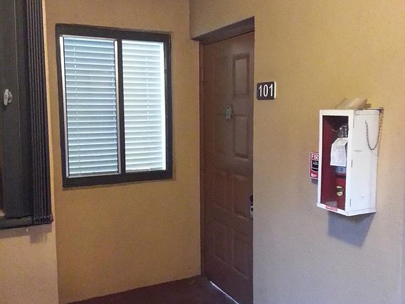 2nd image of 15579 Miami Lakeway N APT 101