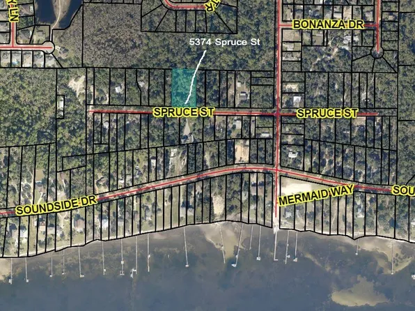 5374 Spruce St, Gulf Breeze, FL 32563