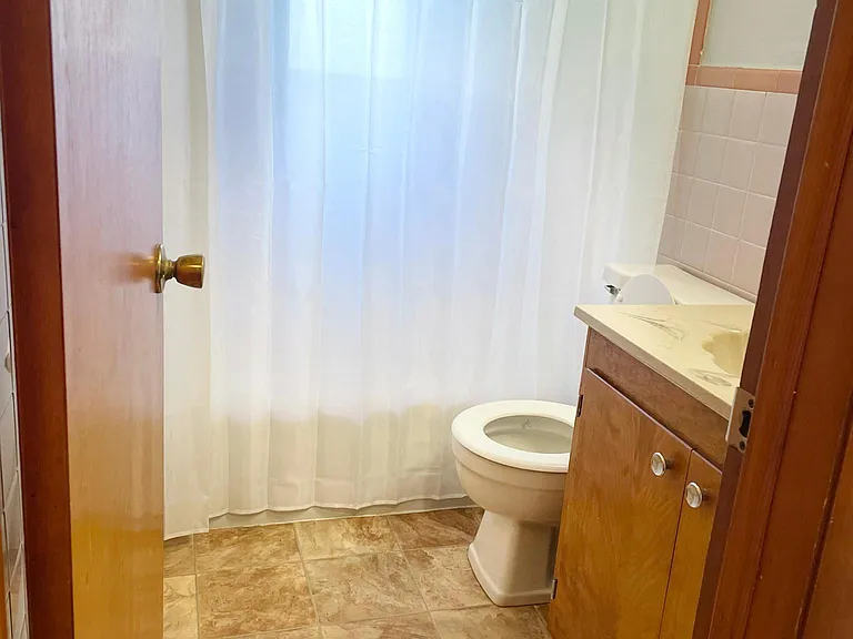 3041 Meadowbrook Dr #4 — Photo 9