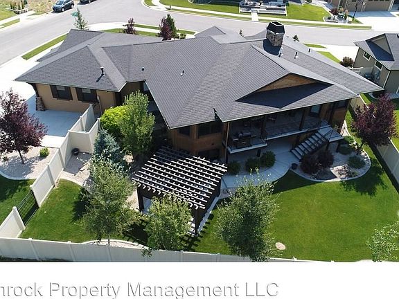 3rd image of 2314 Stone Creek Trl