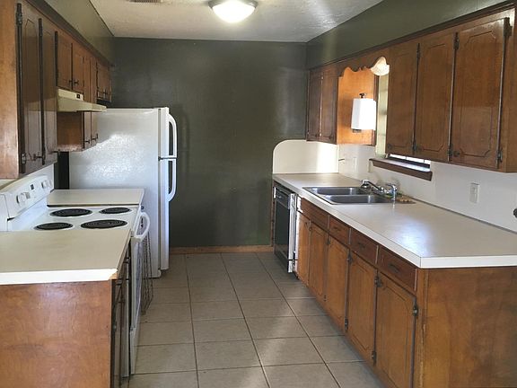 4th image of 12680 W State Highway 7