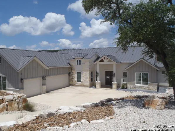 1353 powder ridge, New Braunfels, TX 78132