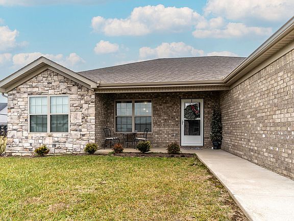 5th image of 4002 Hollyhock Ln