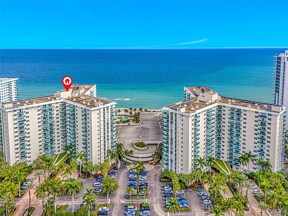 3rd image of 3801 S Ocean Dr APT 7V