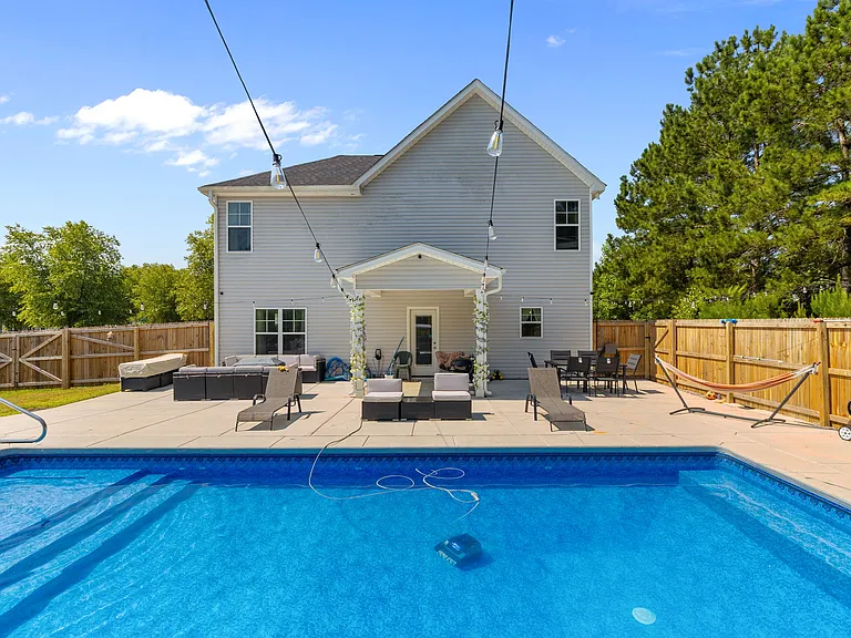 163 Olan Dr — Photo 10