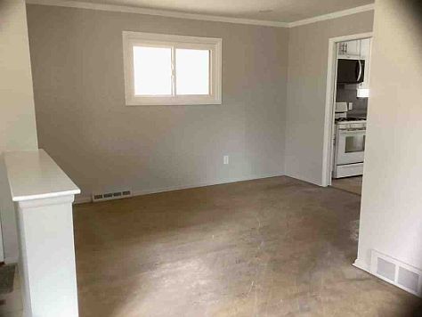 5th image of 18600 Reed St