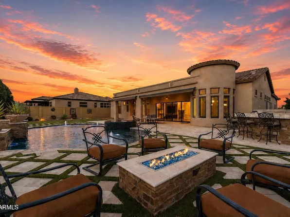 2312 N STEELE Circle, Mesa, AZ 85207