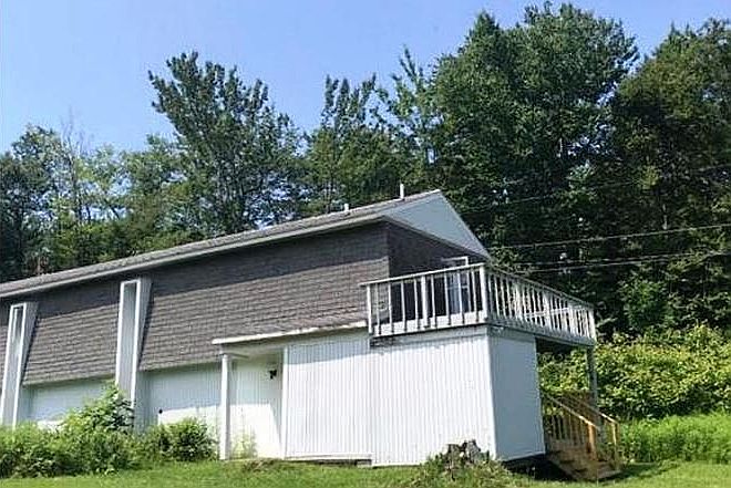 2nd image of 14 Bromley Knolls Rd #B