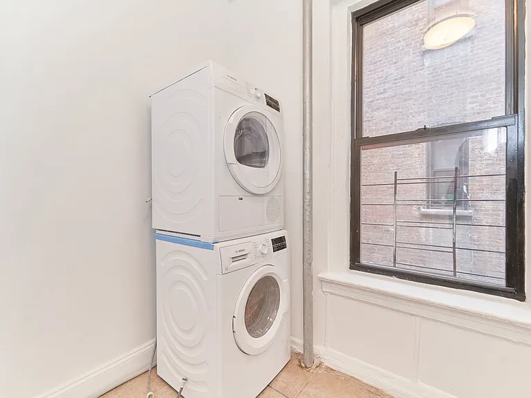 583 W 177th St #33 — Photo 10
