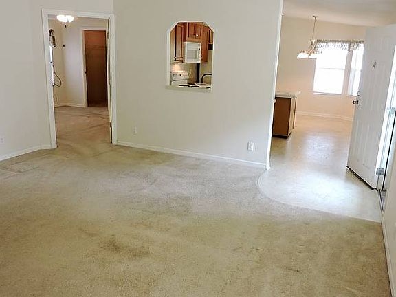 5th image of 706 E Norman St