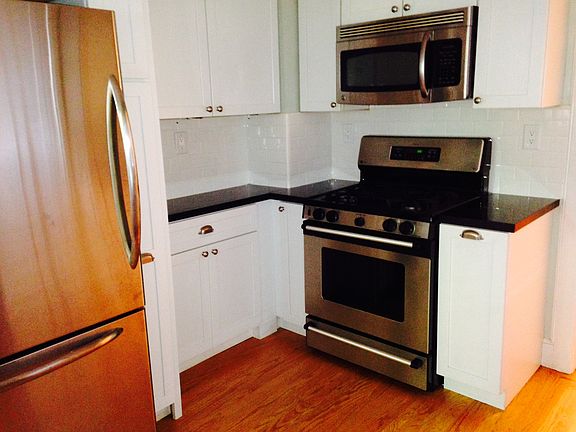 4th image of 1816 2nd Ave