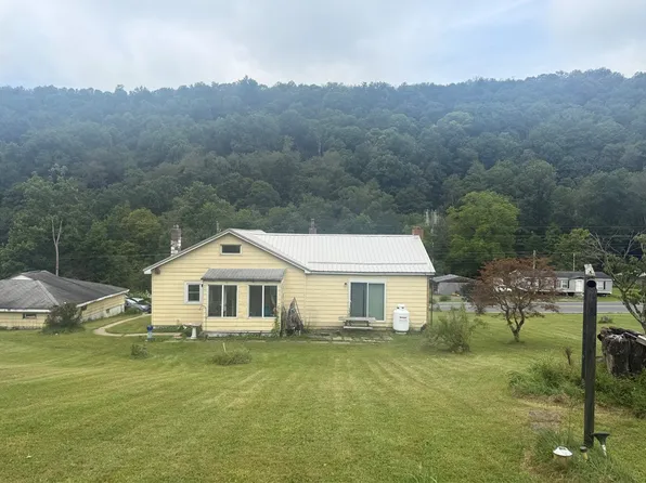 15003 Route 259 Hwy, New Florence, PA 15944