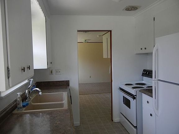 5th image of 21130 78th Ave W