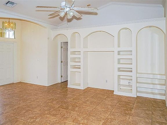 4th image of 1906 SW 15th Pl