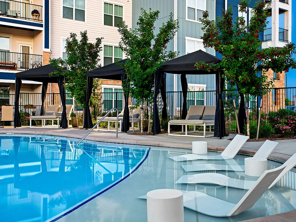 Lofts at Highlands