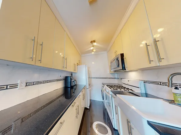 94-10 64th Road image 11 of 16