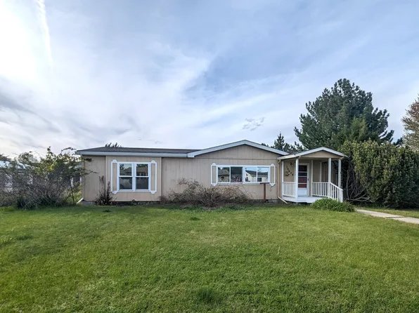 10604 W 4th St, Island City, OR 97850