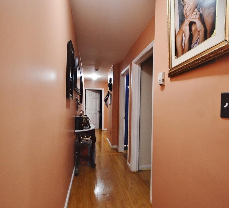 Elegant Foyer