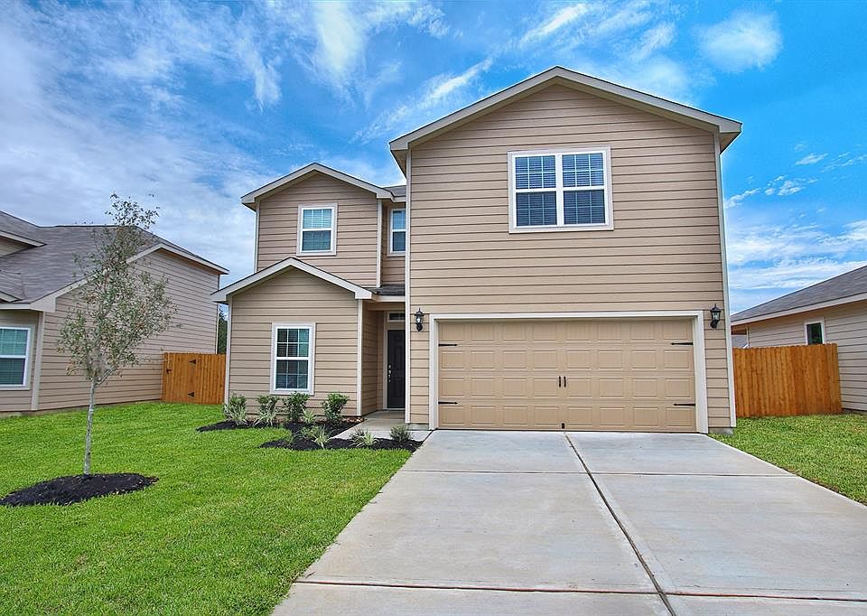 1st image of 973 Lake View Cir W