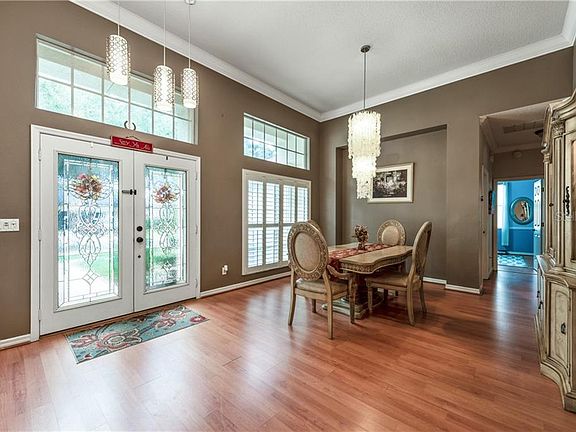 4th image of 1605 Cherry Lake Way