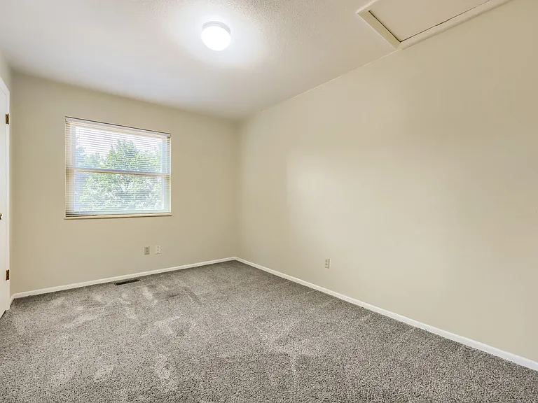 3202 Springridge Dr — Photo 22