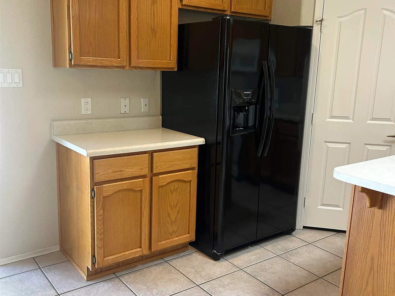 3 bed, 2.0 bath, 1292 sqft, $1,500 — Photo 4