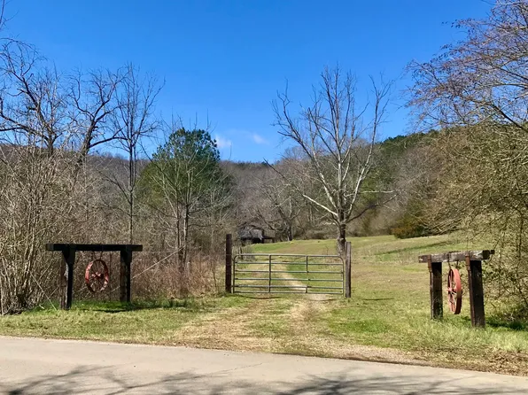 1238 Deer Head Cove Rd, Rising Fawn, GA 30738