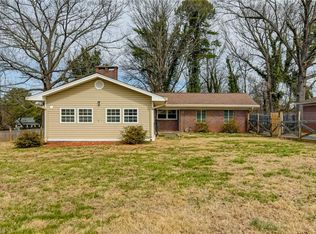 3915 Avera Ave, Winston Salem, NC 27106