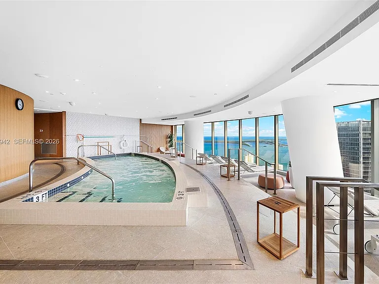 300 Biscayne Boulevard Way #1605 — Photo 34