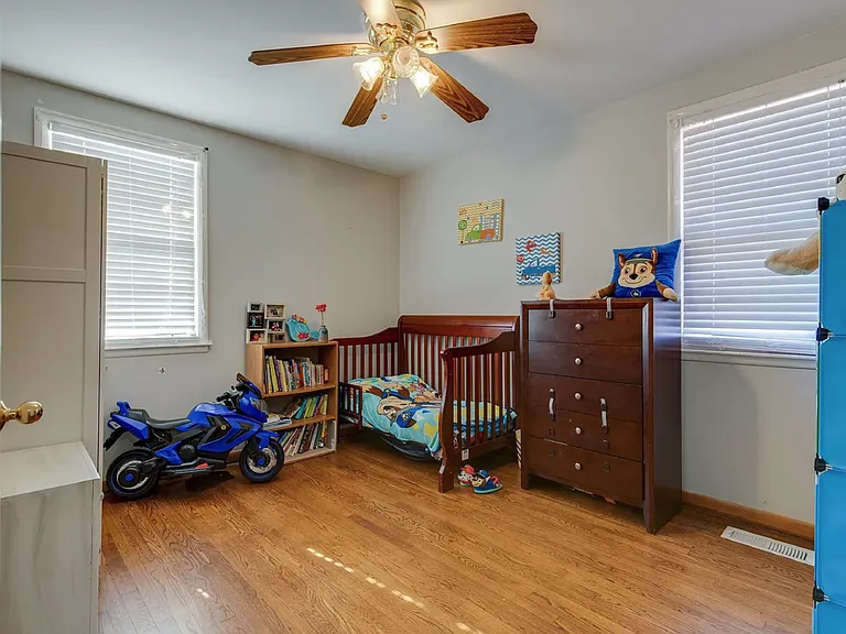 366 Brewer Dr — Photo 21