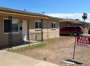 1911 N 44th St, Phoenix, AZ 85008