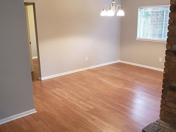 4th image of 3616 Dorothy Ln