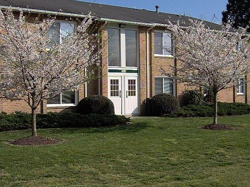 1st image of 4201 Cedar Ln #3