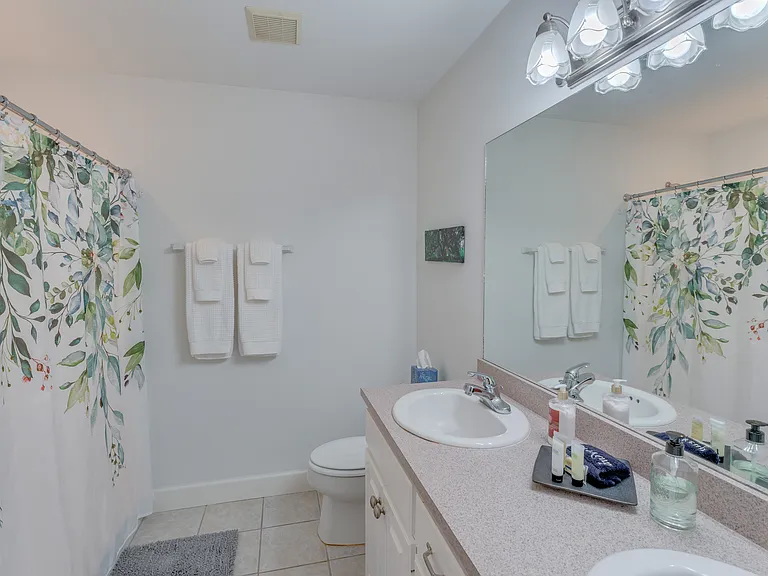 111 Pine Lake Dr — Photo 9