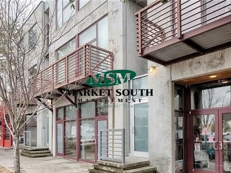 2407 Bull St #B — Photo 1