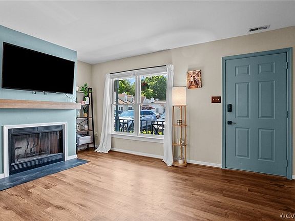 4th image of 129 Arlington Sq