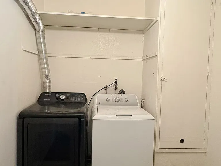 3160 Birmingham Dr — Photo 16