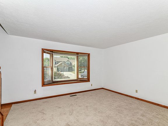 4th image of 7719 Geist Estates Ct