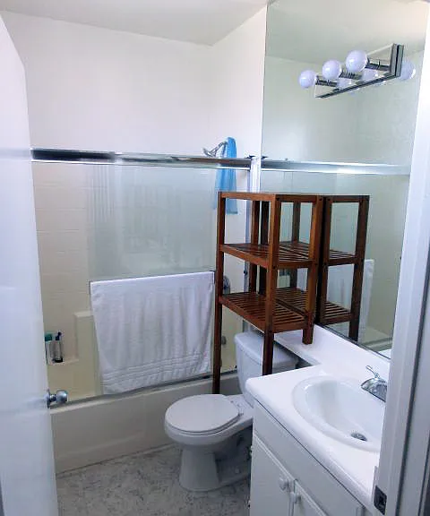420 S Berendo St #3 — Photo 3