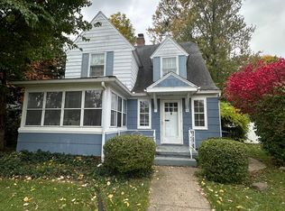 2509 Erskine Blvd, South Bend, IN 46614