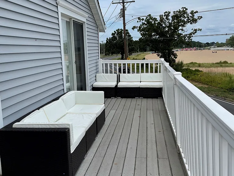 Upstairs Balcony