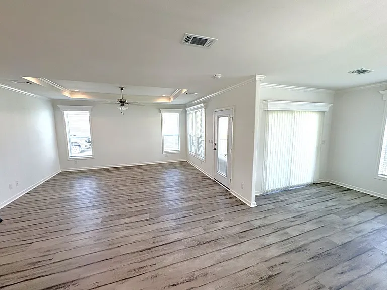 1057 Vervain Dr #1057E — Photo 16