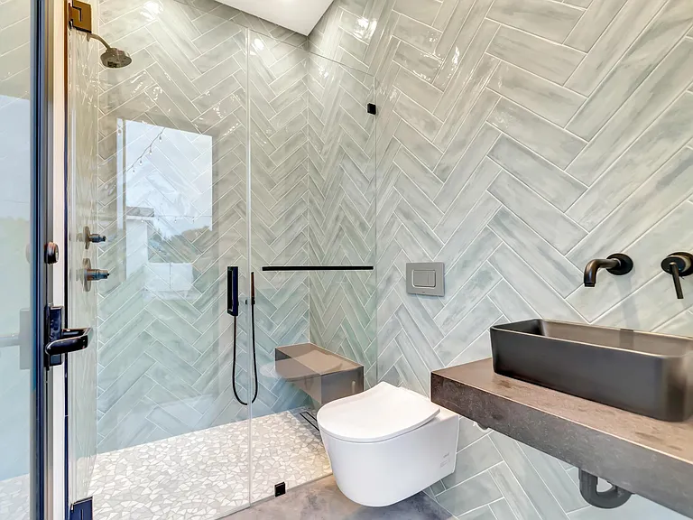 5817 Ranchito Ave — Photo 107