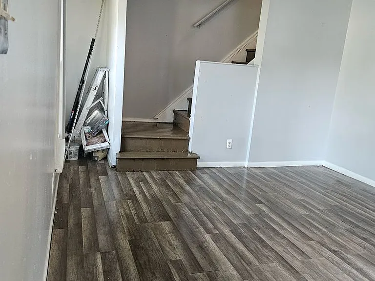 7347 Curtis St — Photo 6