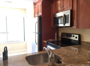 2560 Riverside Dr, Coral Springs, FL 33065