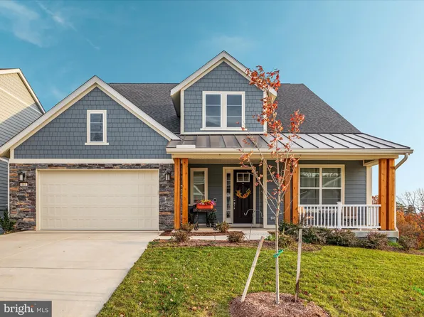 103 Titmouse Ct, Front Royal, VA 22630