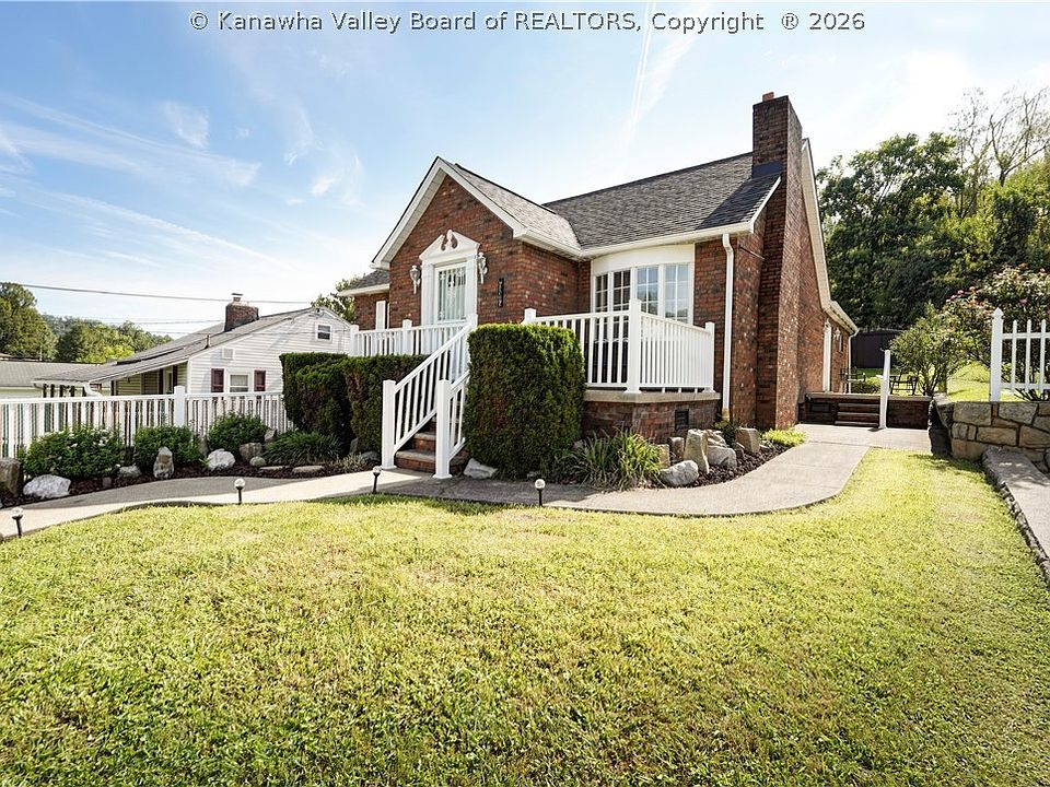 1st image of 224 Dutch Rd